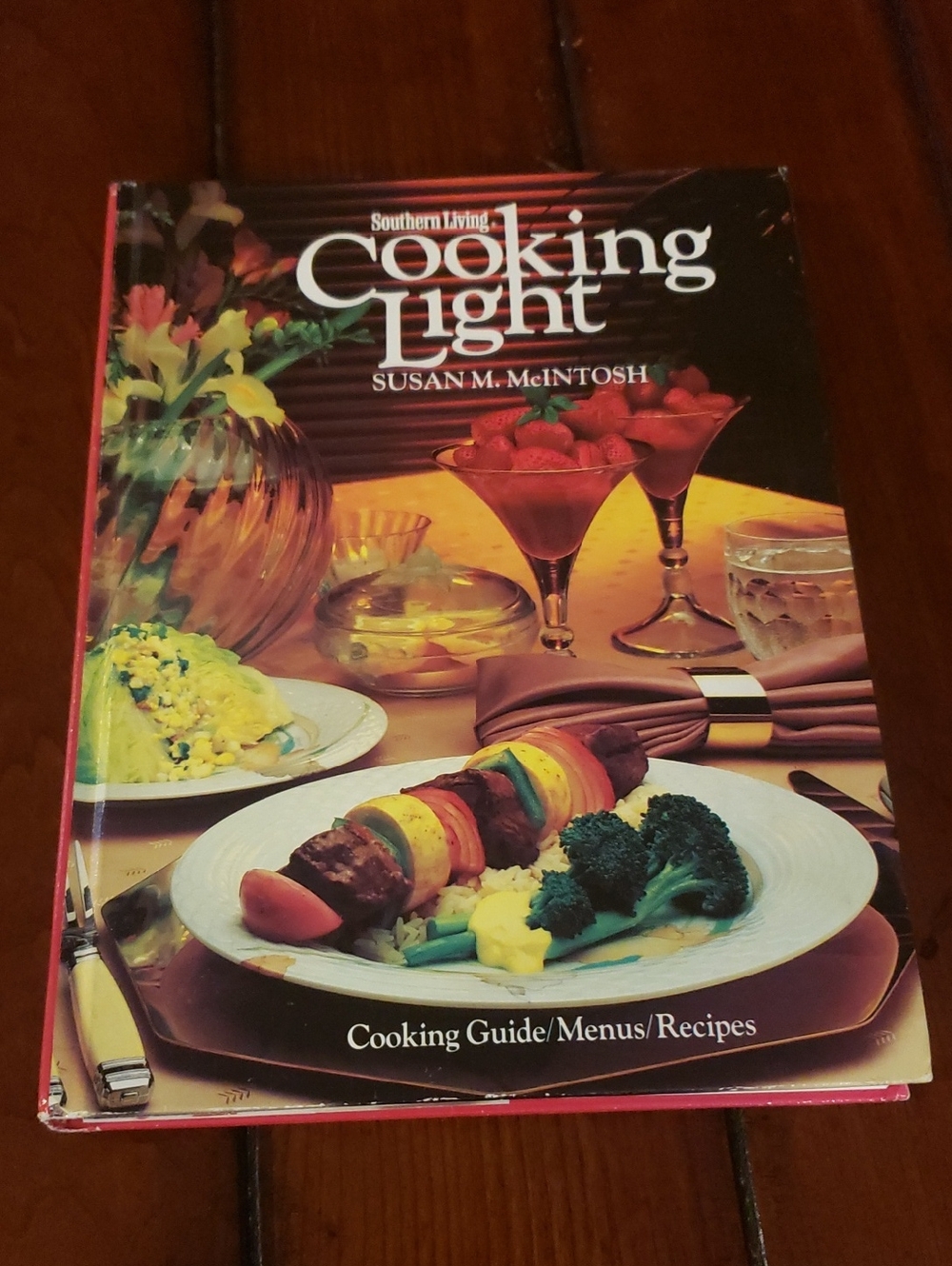 Vtg Southern Living Cooking Light Cookbook - By Susan M. McIntosh